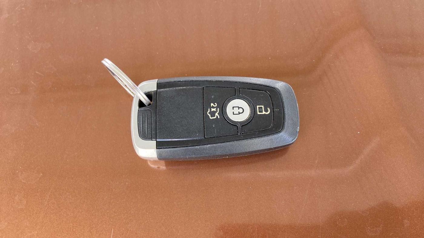 2019 Ford FREESTYLE TITANIUM PLUS 1.2 PETROL, Petrol, Manual, 53,330 km, Key Close Up