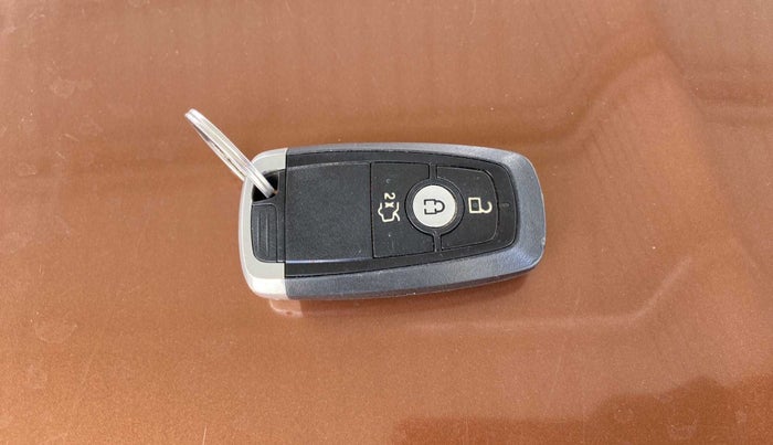 2019 Ford FREESTYLE TITANIUM PLUS 1.2 PETROL, Petrol, Manual, 53,330 km, Key Close Up