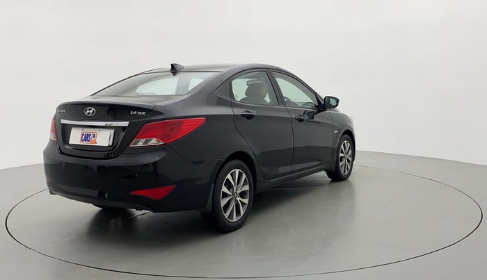 2016 Hyundai Verna 1.6 VTVT SX AT, Petrol, Automatic, 1,13,363 km, Right Back Diagonal