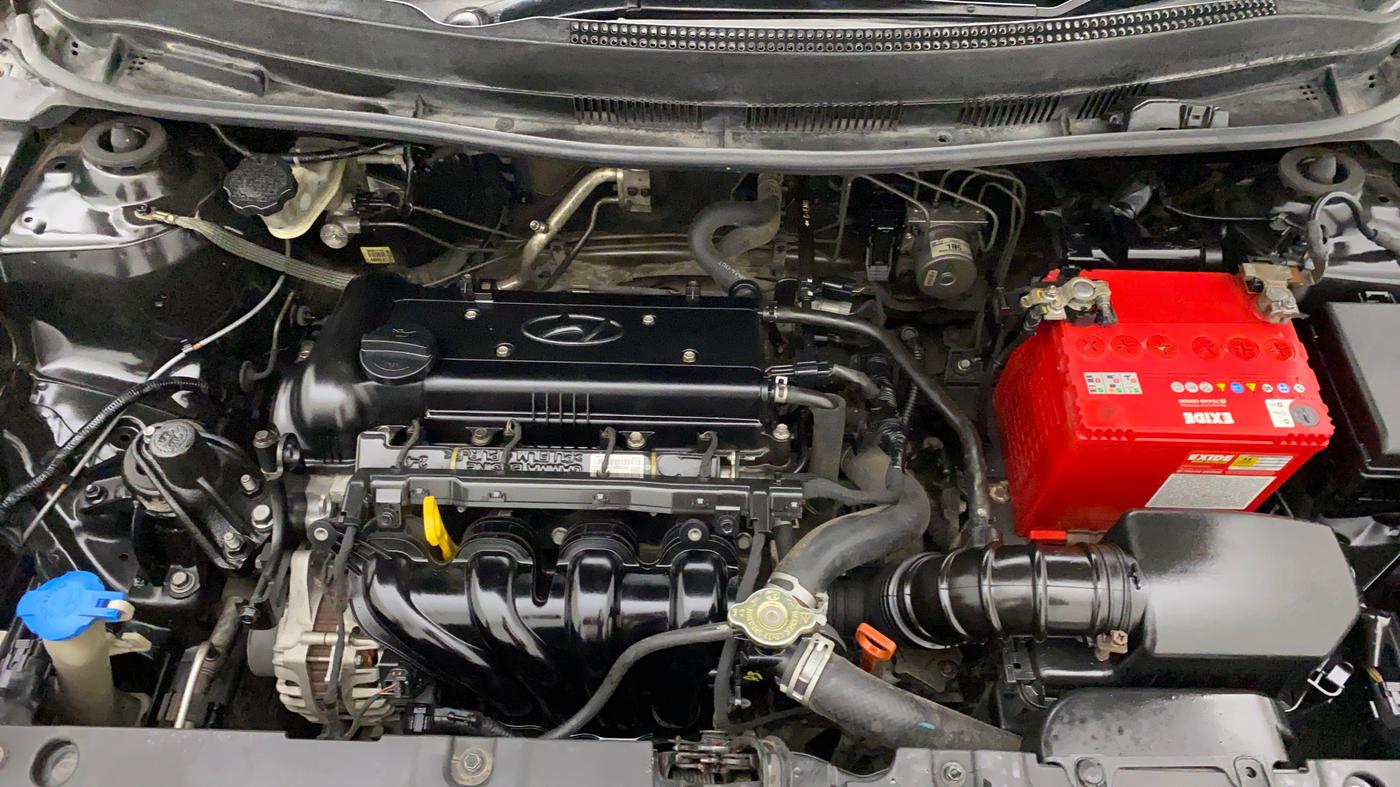 2016 Hyundai Verna 1.6 VTVT SX AT, Petrol, Automatic, 1,13,363 km, Open Bonet