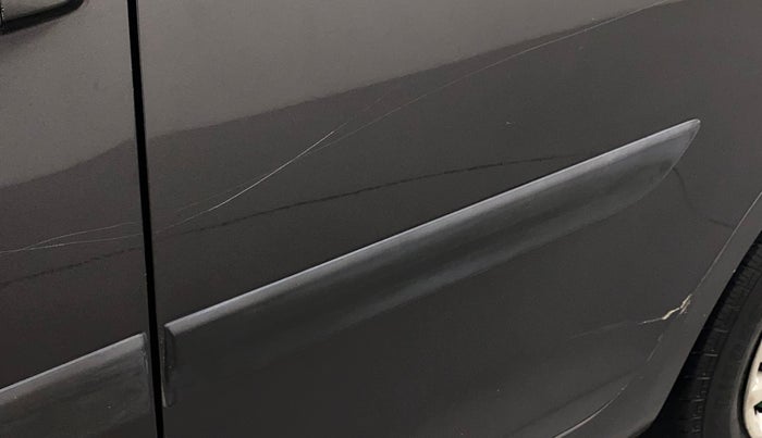 2017 Maruti Swift VXI, Petrol, Manual, 1,00,526 km, Rear left door - Slightly dented