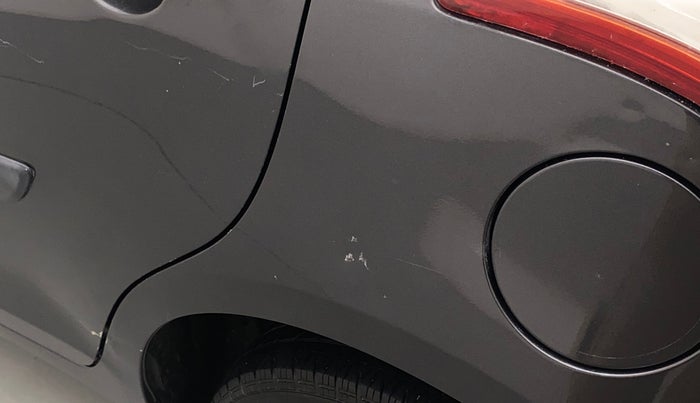 2017 Maruti Swift VXI, Petrol, Manual, 1,00,526 km, Left quarter panel - Minor scratches