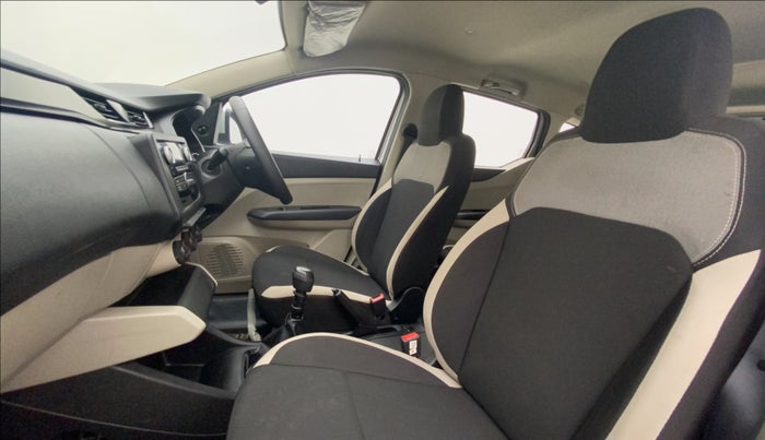 2021 Renault TRIBER RXL MT, Petrol, Manual, 27,925 km, Right Side Front Door Cabin