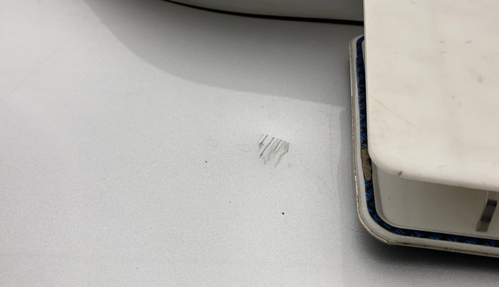 2021 Renault TRIBER RXL MT, Petrol, Manual, 27,925 km, Dicky (Boot door) - Slightly dented