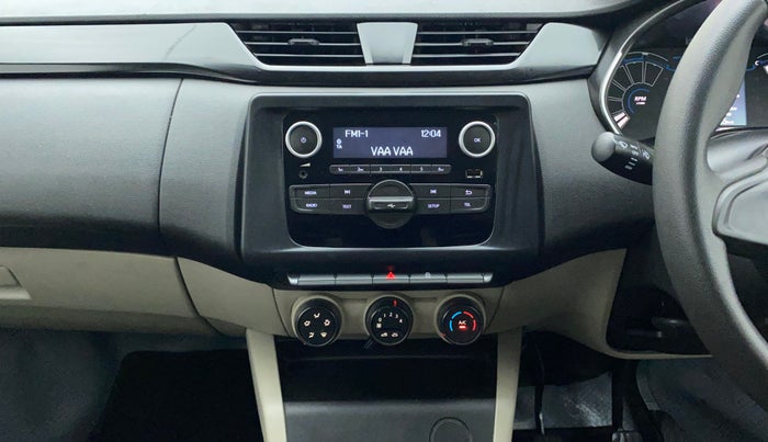 2021 Renault TRIBER RXL MT, Petrol, Manual, 27,925 km, Air Conditioner