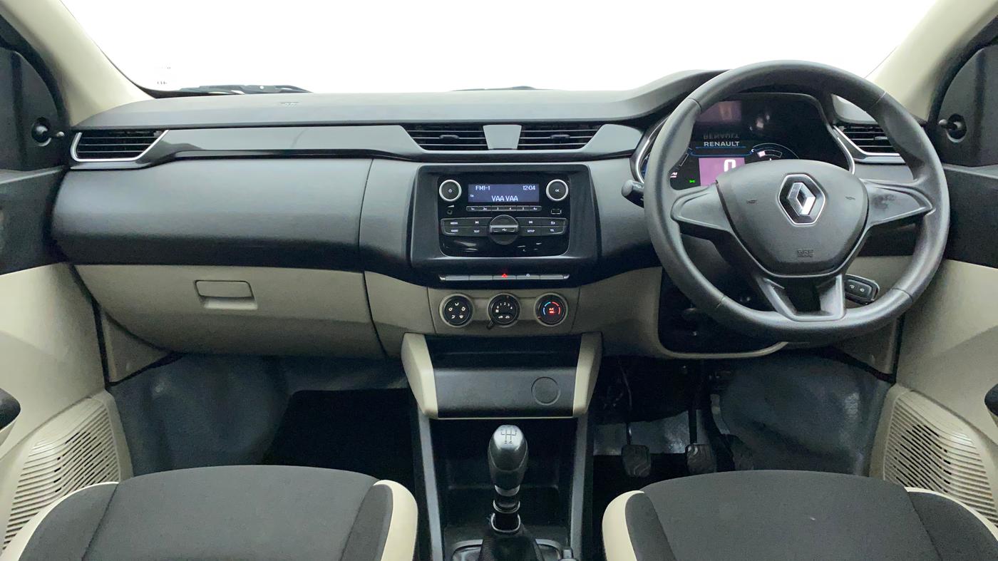 2021 Renault TRIBER RXL MT, Petrol, Manual, 27,925 km, Dashboard