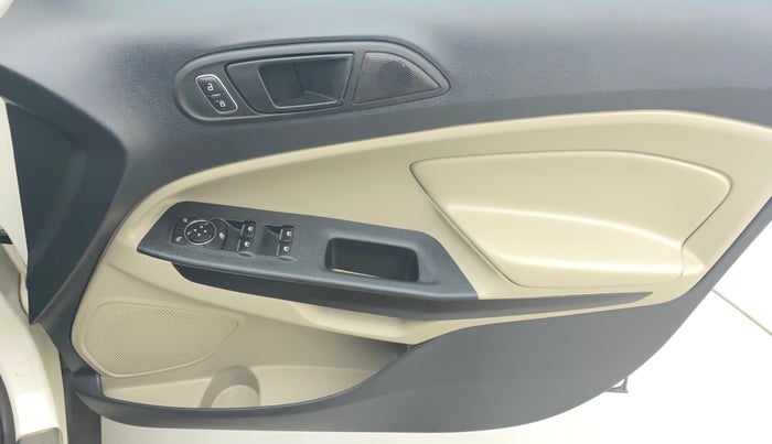 2020 Ford Ecosport TREND 1.5L PETROL, Petrol, Manual, 27,328 km, Driver Side Door Panels Control