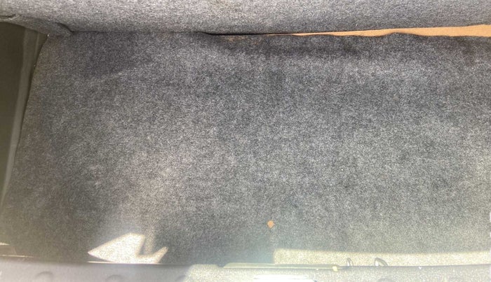 2017 Honda Brio VX AT, Petrol, Automatic, 42,509 km, Boot Inside