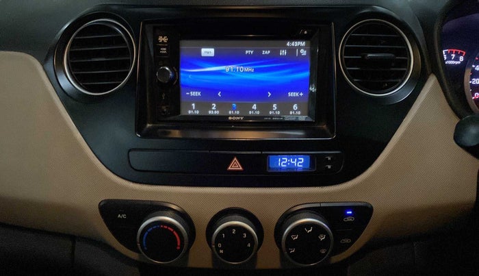 2015 Hyundai Grand i10 MAGNA 1.2 KAPPA VTVT, Petrol, Manual, 76,046 km, Infotainment System