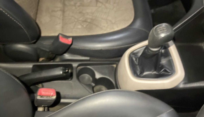 2015 Hyundai Grand i10 MAGNA 1.2 KAPPA VTVT, Petrol, Manual, 76,046 km, Gear Lever