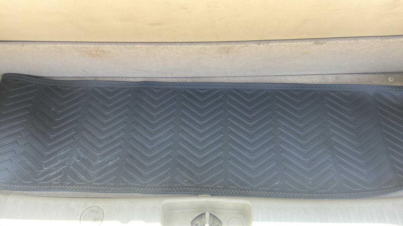 2014 Maruti Ertiga VXI, Petrol, Manual, 38,536 km, Boot Inside