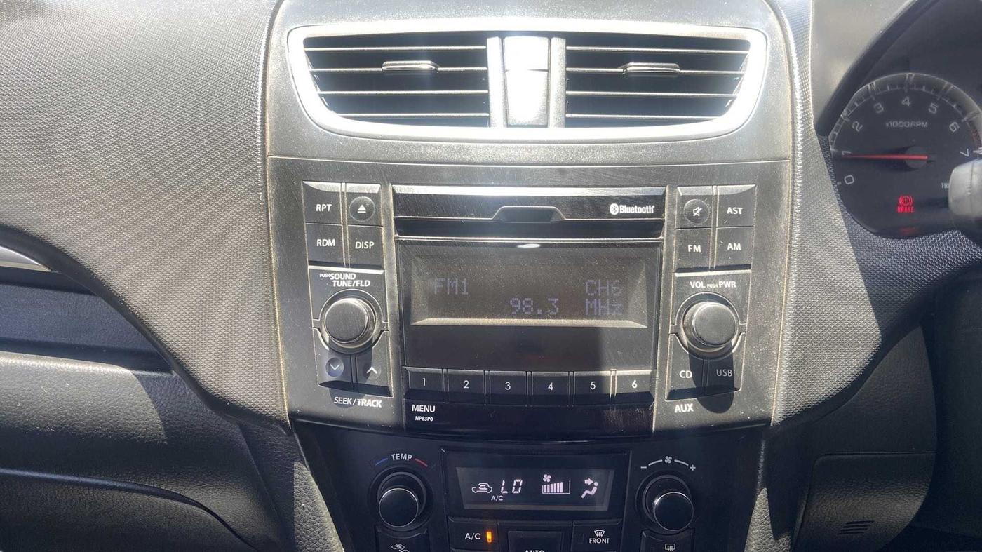 2016 Maruti Swift ZXI, Petrol, Manual, 43,946 km, Air Conditioner