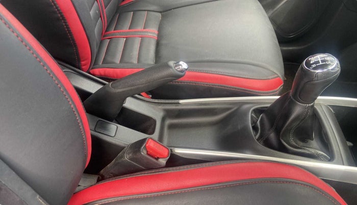 2016 Maruti Baleno DELTA PETROL 1.2, Petrol, Manual, 39,674 km, Gear Lever