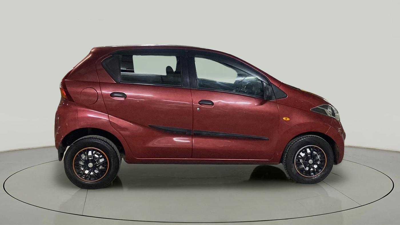 2018 Datsun Redi Go A, Petrol, Manual, 38,007 km, Right Side View