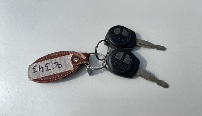 2019 Maruti Dzire VXI, Petrol, Manual, 38,183 km, Key Close Up