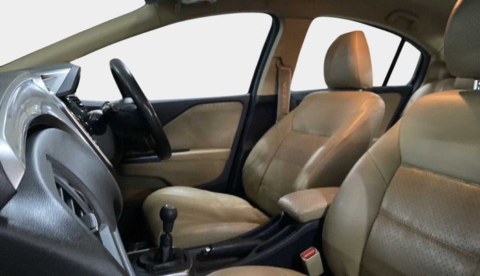 2014 Honda City 1.5L I-DTEC SV, Diesel, Manual, 97,206 km, Right Side Front Door Cabin
