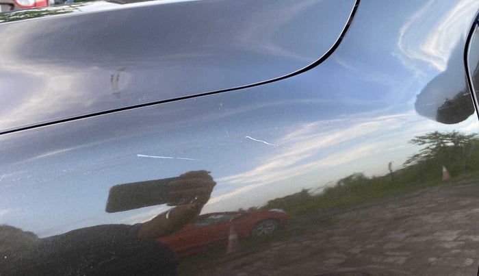 2022 Renault Kwid RXT 1.0 AMT, Petrol, Automatic, 979 km, Left fender - Minor scratches