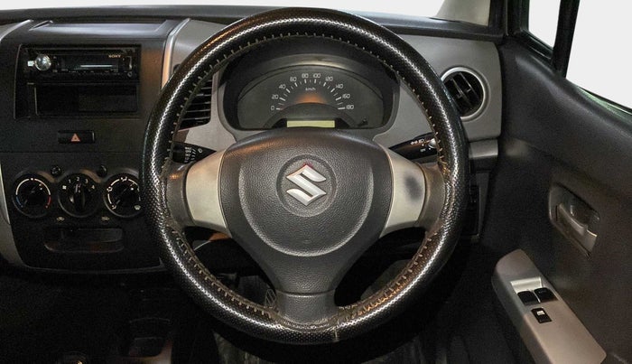 2012 Maruti Wagon R 1.0 LXI, CNG, Manual, 1,12,498 km, Steering Wheel Close Up