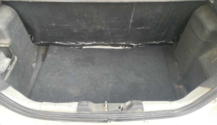 2017 Tata Tiago XM PETROL, Petrol, Manual, 80,556 km, Boot Inside