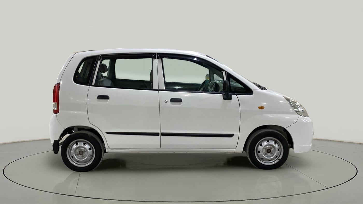 2011 Maruti Zen Estilo LXI, Petrol, Manual, 56,214 km, Right Side View