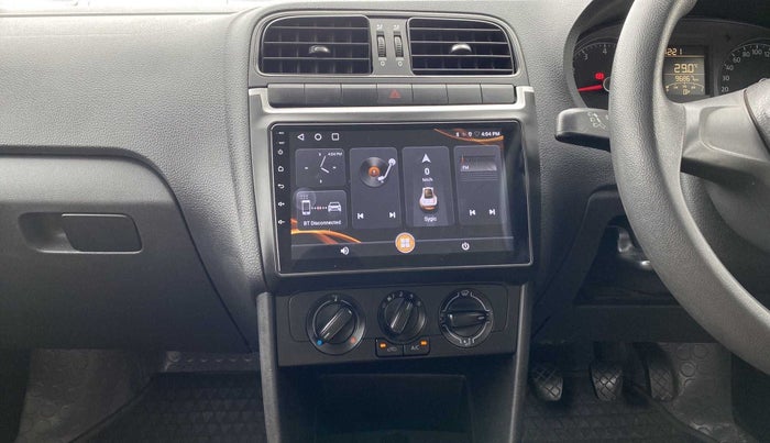 2017 Volkswagen Polo TRENDLINE 1.2L PETROL, Petrol, Manual, 96,846 km, Infotainment System
