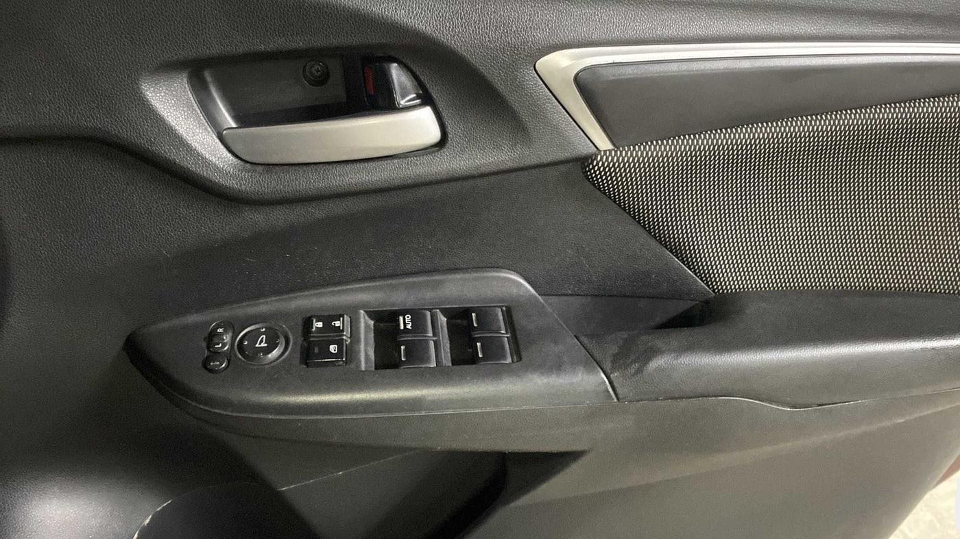 2018 Honda WR-V 1.2L I-VTEC VX MT, Petrol, Manual, 44,203 km, Driver Side Door Panels Control