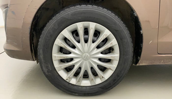 2014 Maruti Ertiga VDI, Diesel, Manual, 1,20,026 km, Left Front Wheel