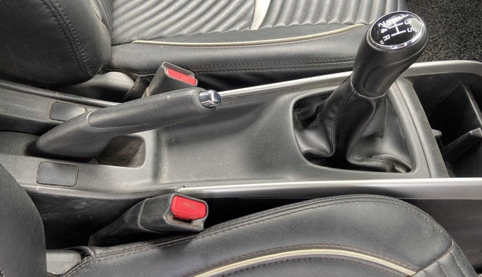2018 Maruti Baleno DELTA PETROL 1.2, Petrol, Manual, 55,783 km, Gear Lever