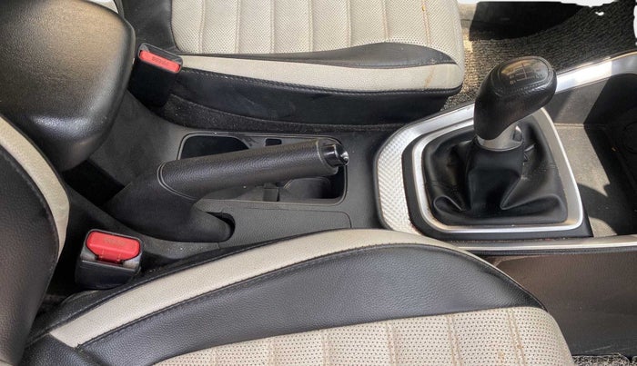 2021 KIA SONET HTK PLUS 1.5, Diesel, Manual, 59,203 km, Gear Lever