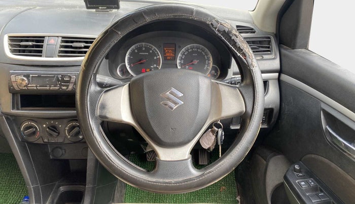 2015 Maruti Swift VDI ABS, Diesel, Manual, 66,638 km, Steering Wheel Close Up