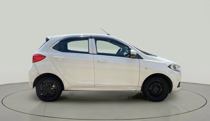 2017 Tata Tiago XT PETROL, Petrol, Manual, 96,703 km, Right Side