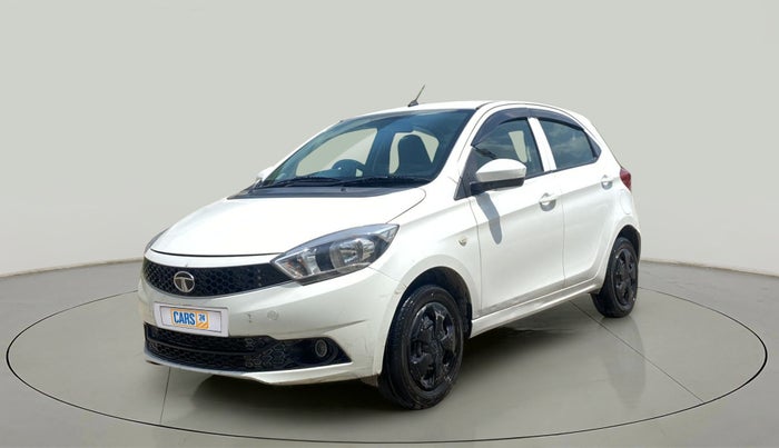 2017 Tata Tiago XT PETROL, Petrol, Manual, 96,703 km, Left Front Diagonal