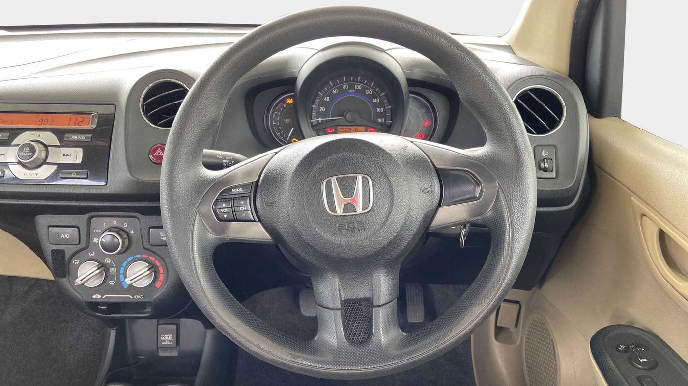 2015 Honda Amaze 1.2L I-VTEC SX, Petrol, Manual, 90,897 km, Steering Wheel Close Up