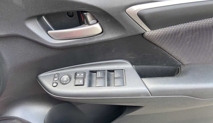 2019 Honda WR-V 1.2L I-VTEC VX MT, Petrol, Manual, 21,719 km, Driver Side Door Panels Control