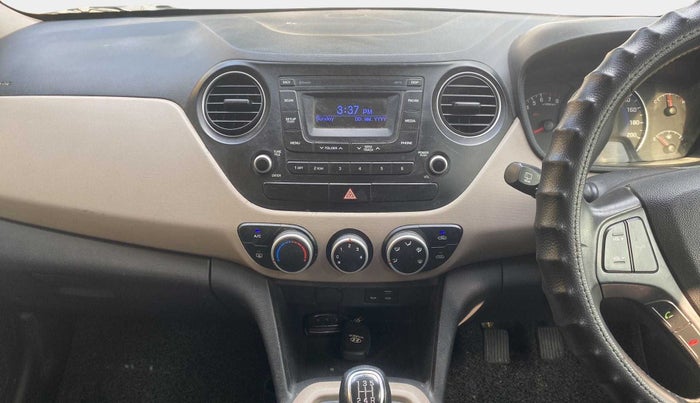 2016 Hyundai Grand i10 ASTA (O) 1.2 KAPPA VTVT, Petrol, Manual, 40,232 km, Air Conditioner