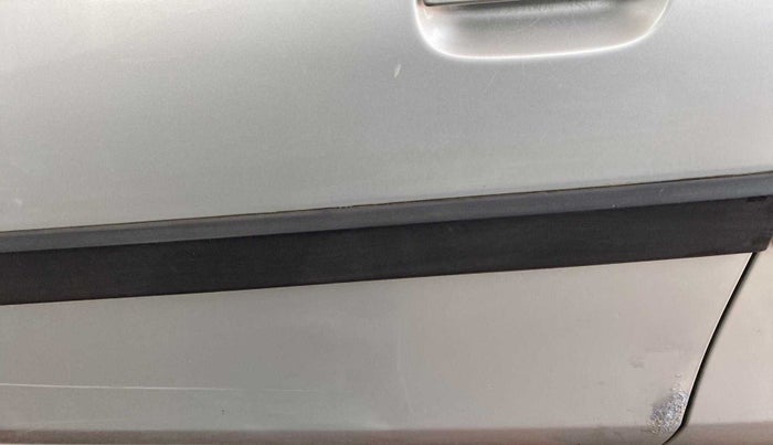 2016 Maruti Alto 800 LXI, Petrol, Manual, 90,355 km, Front passenger door - Slight discoloration