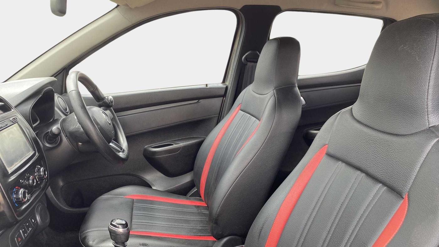 2018 Renault Kwid RXT 1.0 (O), Petrol, Manual, 40,578 km, Right Side Front Door Cabin