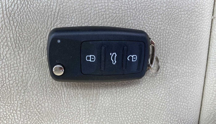 2014 Volkswagen Polo COMFORTLINE 1.2L PETROL, Petrol, Manual, 82,455 km, Key Close Up