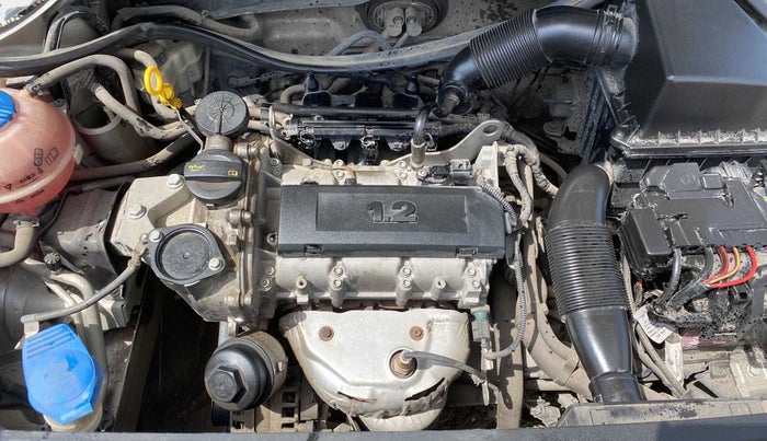 2014 Volkswagen Polo COMFORTLINE 1.2L PETROL, Petrol, Manual, 82,455 km, Open Bonet