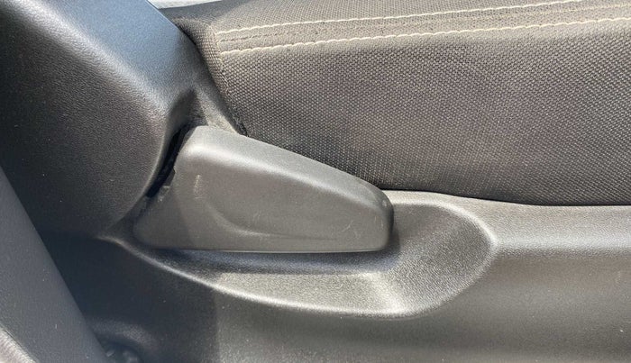 2021 Datsun Redi Go T(O) 1.0 AMT, Petrol, Automatic, 6,991 km, Driver Side Adjustment Panel