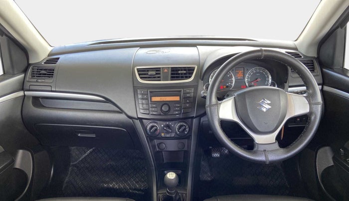 2013 Maruti Swift VXI, Petrol, Manual, 35,286 km, Dashboard