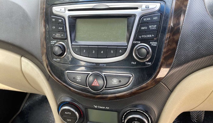 2014 Hyundai Verna FLUIDIC 1.6 VTVT SX, Petrol, Manual, 99,408 km, AC Unit - Front vent has minor damage