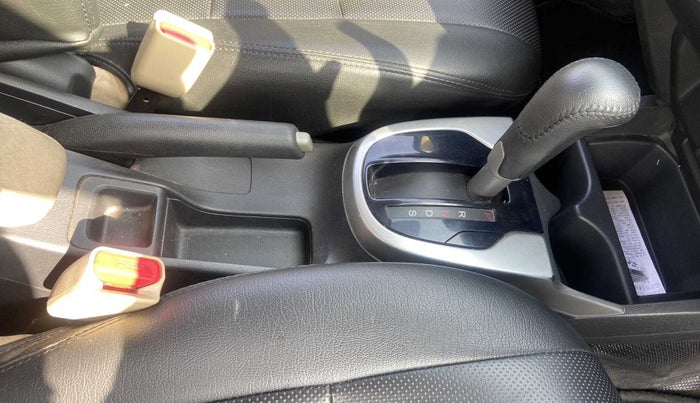 2019 Honda Jazz 1.2L I-VTEC VX EXCLUSIVE EDITION CVT, Petrol, Automatic, 35,179 km, Gear Lever