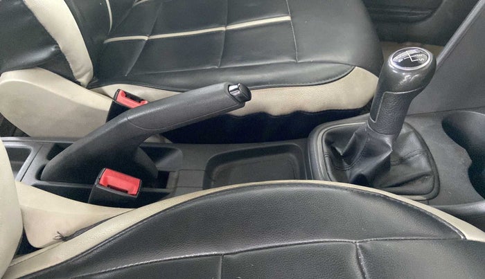 2010 Volkswagen Polo TRENDLINE 1.2L PETROL, Petrol, Manual, 68,863 km, Gear Lever