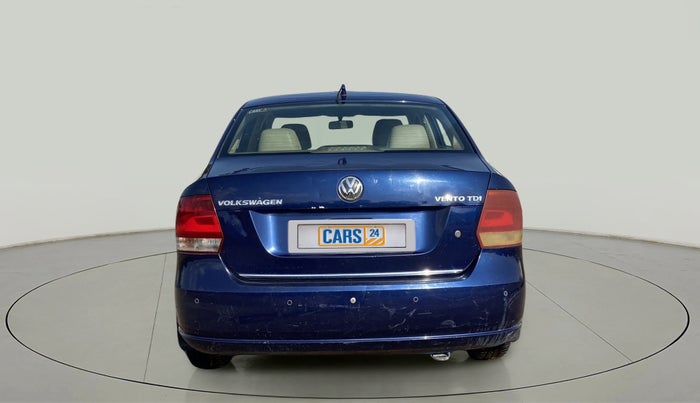 2013 Volkswagen Vento HIGHLINE DIESEL 1.6, Diesel, Manual, 1,10,572 km, Back/Rear