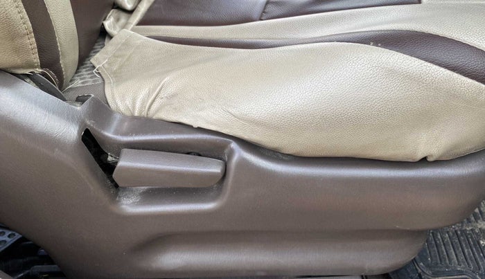 2011 Maruti Zen Estilo LXI, Petrol, Manual, 40,646 km, Driver Side Adjustment Panel
