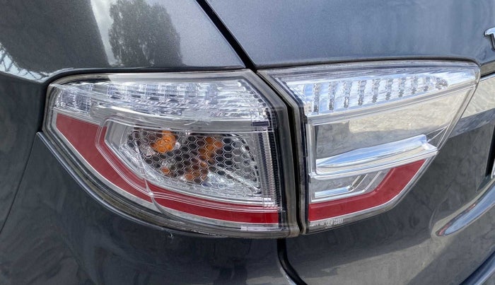 2021 Tata TIGOR XZA PLUS PETROL, Petrol, Automatic, 42,309 km, Left tail light - Minor damage