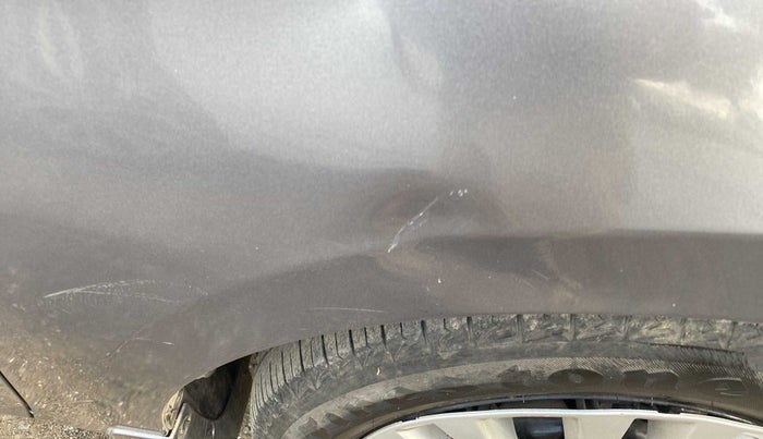 2017 Maruti Ciaz DELTA DIESEL 1.3, Diesel, Manual, 1,02,566 km, Right fender - Slightly dented