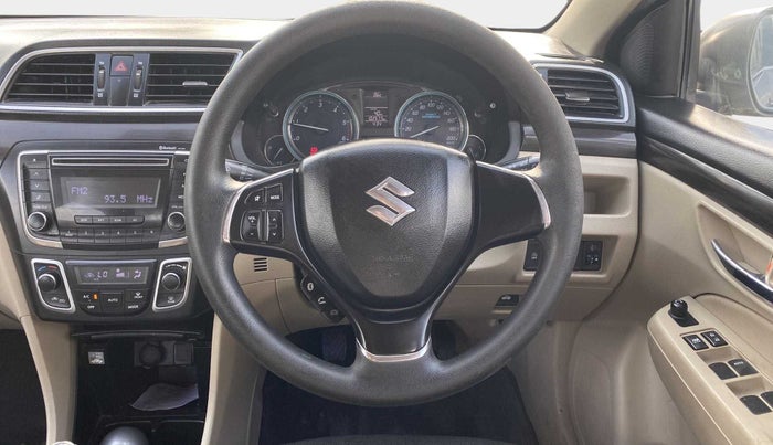 2017 Maruti Ciaz DELTA DIESEL 1.3, Diesel, Manual, 1,02,566 km, Steering Wheel Close Up