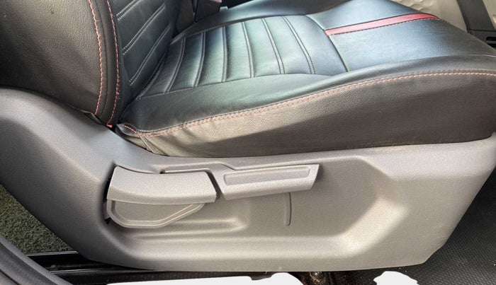 2020 Hyundai GRAND I10 NIOS SPORTZ AMT 1.2 KAPPA VTVT, Petrol, Automatic, 42,456 km, Driver Side Adjustment Panel